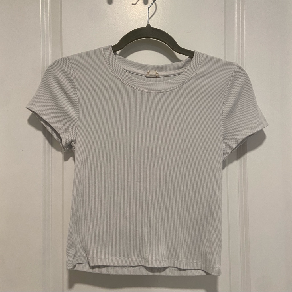 Aritzia Wilfred Free Pale Blue Ribbed Short-Sleeve Tee Size Small